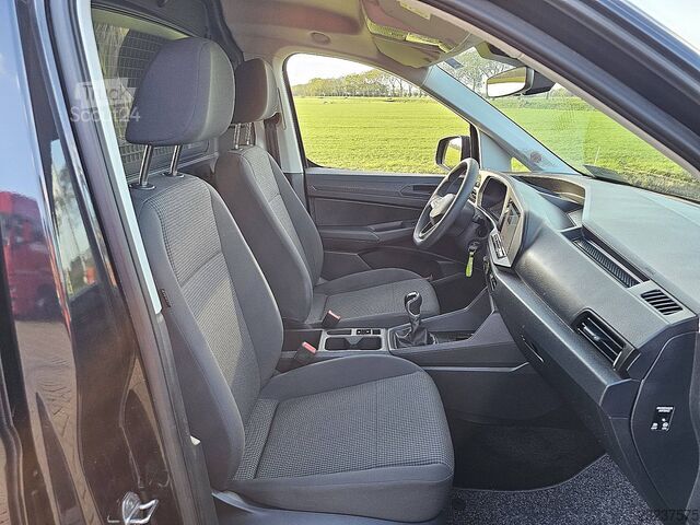 VOLKSWAGEN CADDY 2.0, brez BPM, EURO 6, klimatska naprava, Apple CarPlay, navigacija, tempomat, zadn VW CADDY 2.0 BPM-vrij EURO6 ac carplay navi cruise...