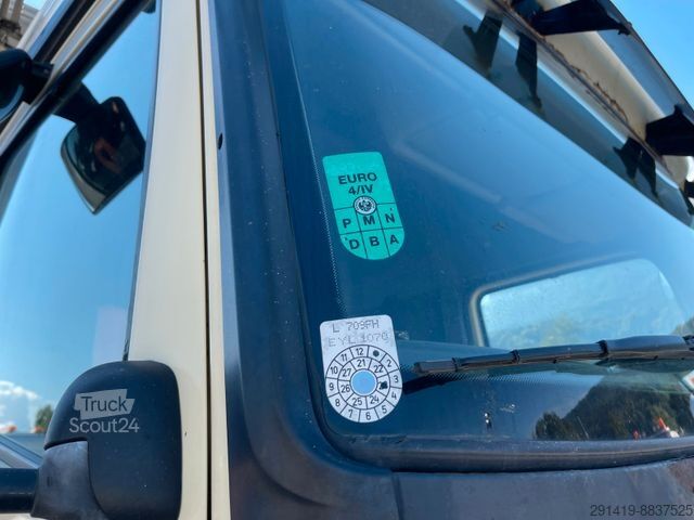 Vrachtwagen met bakwagen MERCEDES-BENZ Axor 1833 4x2 Koffer mit Anhänger Bj 2006