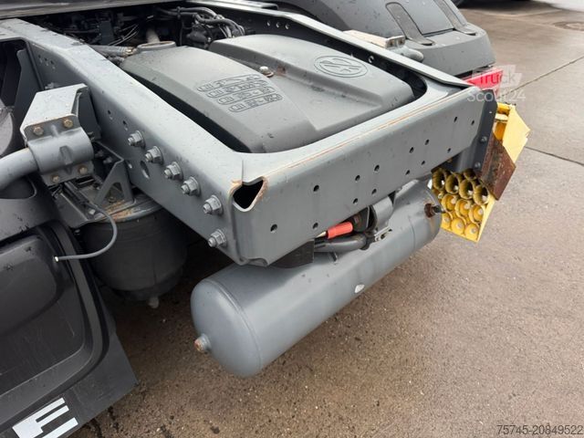 Standard tractor unit DAF XF 480 * RETARDER * SUPER SPCA CAP * 2 X TANK *