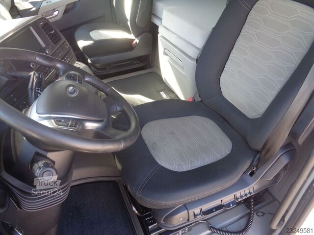 Стандартен влекач FORD F-Max 500 ZF-Intarder 2 x Tank ACC