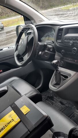 Hosszú dobozos pótkocsi Toyota Pro Ace 2,0 D-4D 120 L2 Lang