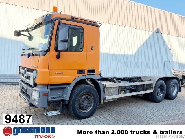 Chasis de camión Mercedes-Benz Actros 2641 6x4