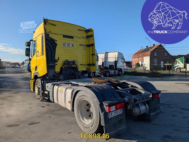 Standard-SZM Renault T 440