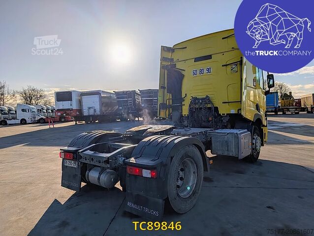 Standard-SZM Renault T 440