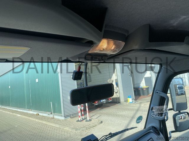 Box truck FUSO Mitsubishi Canter 9C18 AMT Möbelkoffer LBW