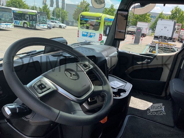 Standard nyergesvontató Mercedes-Benz eActros 600 LS GigaSpace SoloStar SHZ Standklima