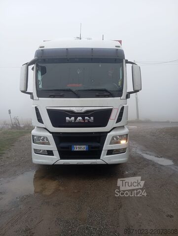 Autocarro con cassone centinato MAN TG 18.320 F