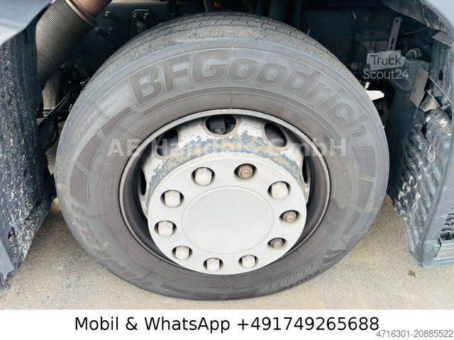 Standardni vlačilec RENAULT T 460 Comfort LowDeck *Retarder/2xTank/Hubsattel