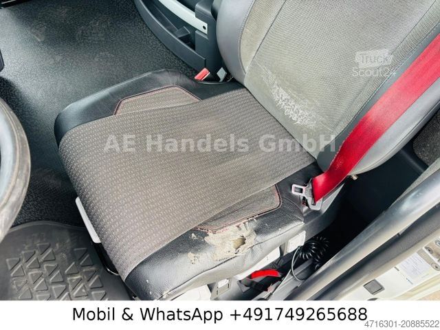 Standardni vlačilec RENAULT T 460 Comfort LowDeck *Retarder/2xTank/Hubsattel