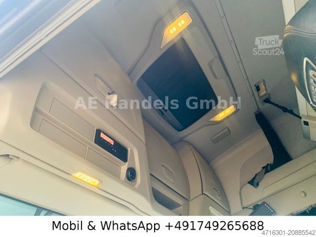 Standardni vlačilec IVECO S-Way 460 AS LL LNG *Retarder/ACC/Leder/Alcoa/TV