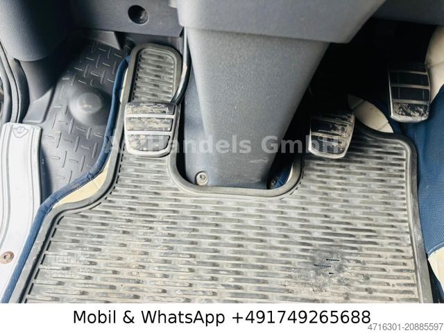 Standard tractor unit SCANIA R520 V8 Topline LL Low *Retarder/Hubsattel/ACC