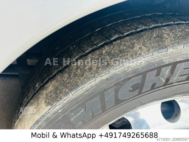 Standard tractor unit SCANIA R520 V8 Topline LL Low *Retarder/Hubsattel/ACC