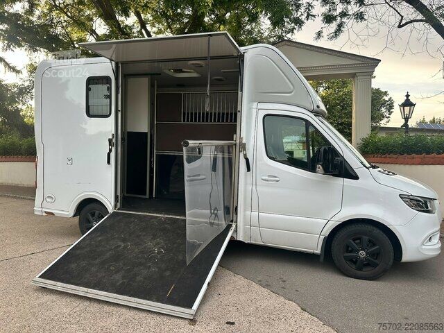 Varevogn Mercedes-Benz 315 CDi Spinter Standard VA 1-2 Pferde