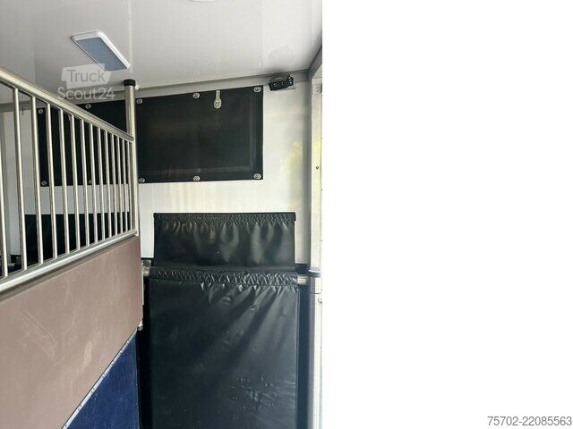 Panelvan Mercedes-Benz 315 CDi Spinter Standard VA 1-2 Pferde