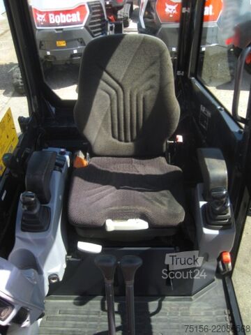 Mini bager Kubota U27-4 * 2x Löffel * vgl KX