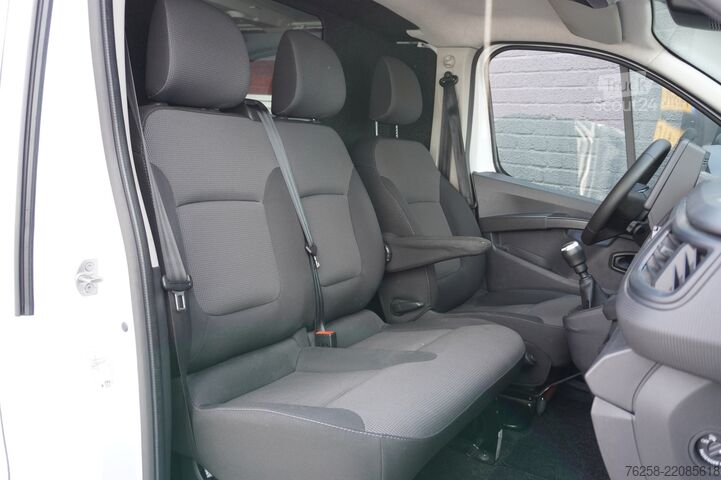 Kastenwagen Renault Trafic 2.0 dCi 130PK L2 EURO 6 - Airco - Navi -...