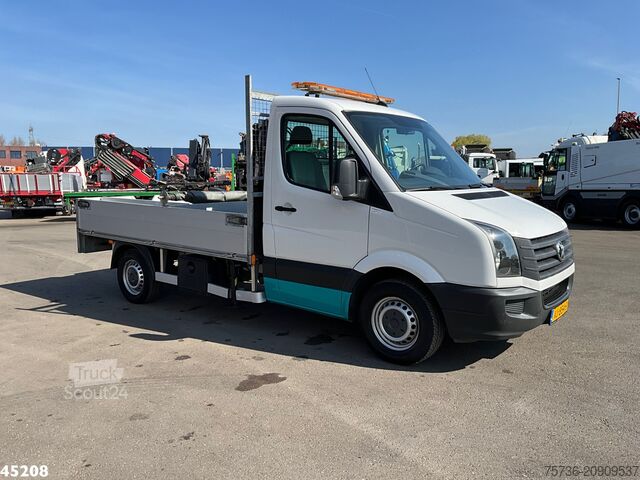 Autokrāna kravas automašīna Volkswagen Crafter 35 2.0 TDI Hiab 1,3 Tonmeter laadkraan ...