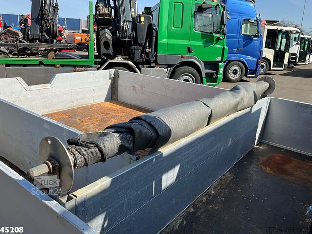 Autokrāna kravas automašīna Volkswagen Crafter 35 2.0 TDI Hiab 1,3 Tonmeter laadkraan ...