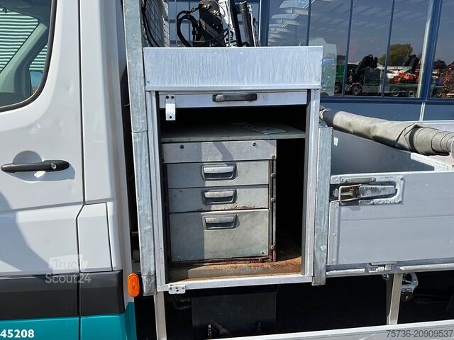 Autokrāna kravas automašīna Volkswagen Crafter 35 2.0 TDI Hiab 1,3 Tonmeter laadkraan ...