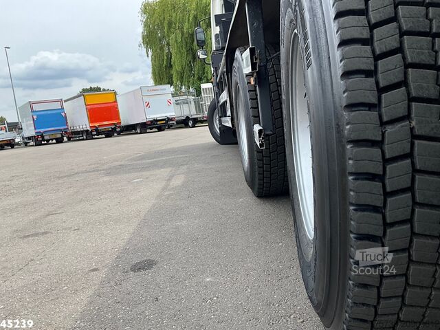 Système de bras à crochet Ginaf X 3232 S Euro 5 Manual Hiab 28 Tonmeter laadkraan