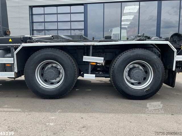 Système de bras à crochet Ginaf X 3232 S Euro 5 Manual Hiab 28 Tonmeter laadkraan