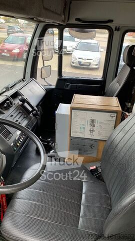 Camión de bomberos MAN 10.224 City