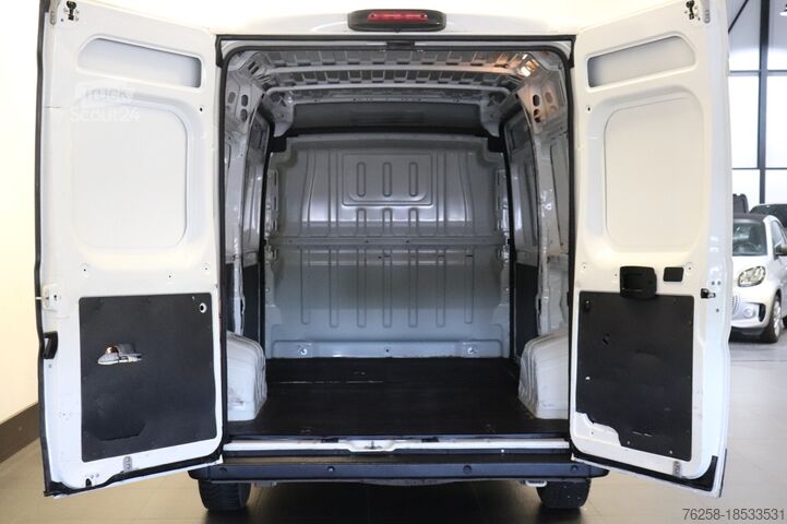 Фургон для доставки грузов Peugeot Boxer 2.2 BlueHDi 120PK 2x Schuifdeur L2H2 EURO...