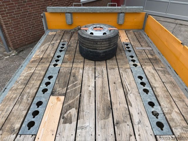 Tieflader Anhänger HUMBAUR 14t luftgefedert, 7,20m, Schwenköse 40/50mm