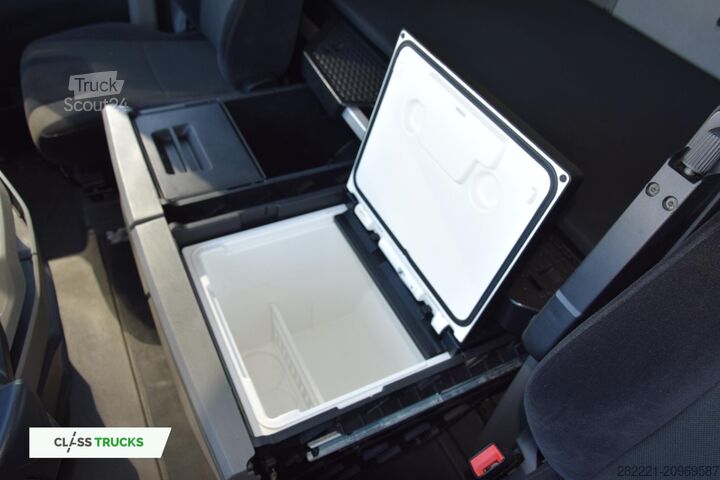 Standardowy ciągnik siodłowy MAN TGX 18.470 GX