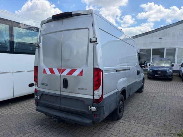 Aukštas mikroautobusas IVECO Daily Kasten AHK 3.5t L2H2 3 Sitzer
