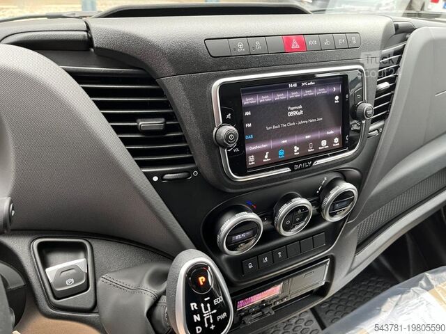 Sandučar IVECO Daily 50C18HA8/P Koffer Automatik Hecktüren