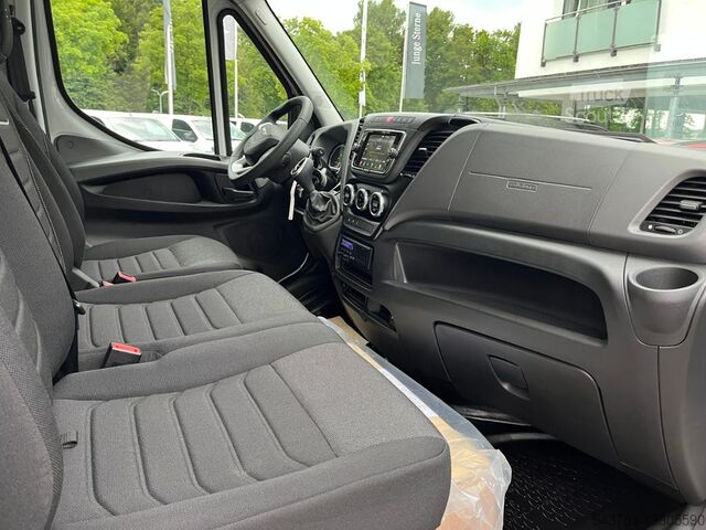 Sandučar IVECO Daily 50C18HA8/P Koffer Automatik Hecktüren