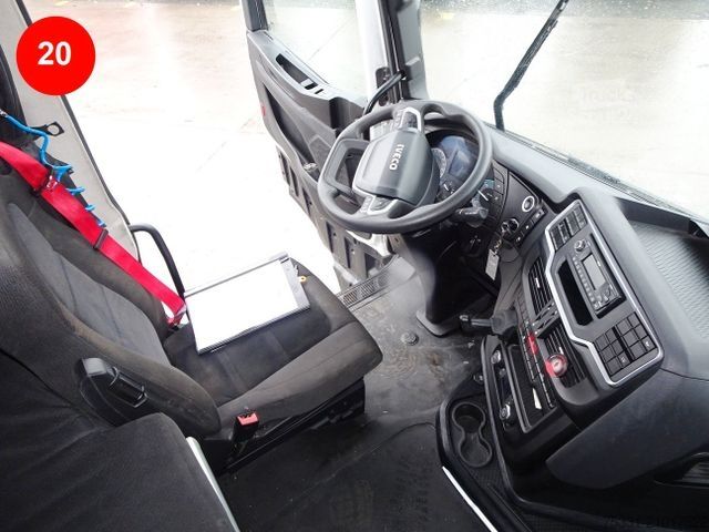 Standaard trekker IVECO S WAY 530  NO RETARDER