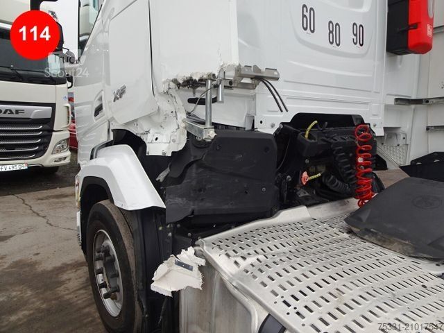 Gevaarlijke stoffen vrachtwagen DAF XF 480 ADR