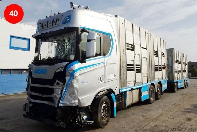 Camion pour bétail SCANIA S650 HIGHLINE