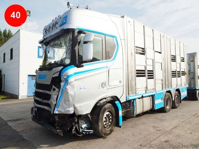Camion pour bétail SCANIA S650 HIGHLINE
