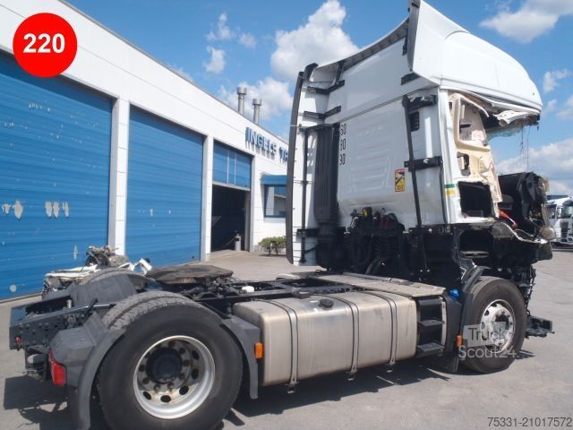 Standaard trekker IVECO S WAY 490 RETARDER