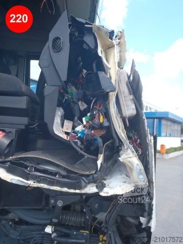 Standaard trekker IVECO S WAY 490 RETARDER