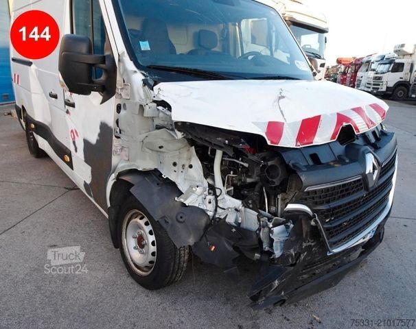 Vrachtwagenhoogwerker RENAULT MASTER  VERSALIFT ETL-32-125
