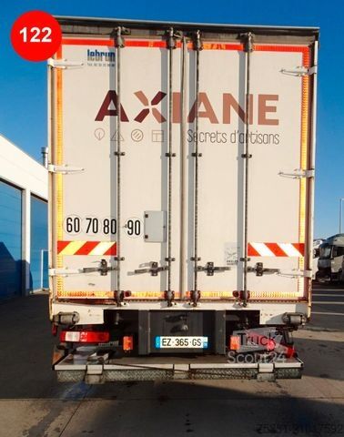 Camion plateau avec bâche RENAULT D 26 WIDE SLEEPER CAB GLOBAL CAB