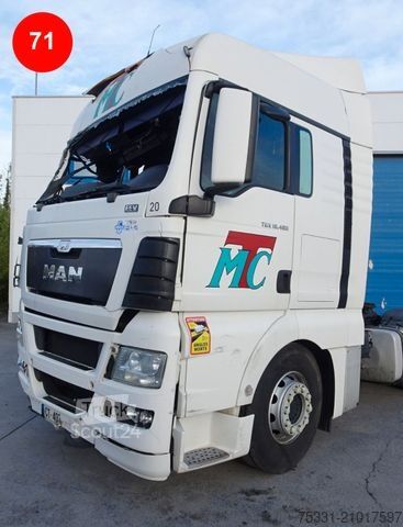 Standaard trekker MAN TGX 480 XLX cabine