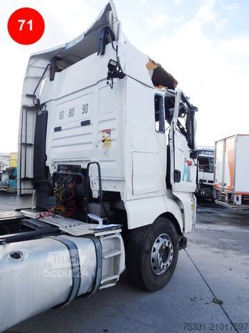 Standaard trekker MAN TGX 480 XLX cabine