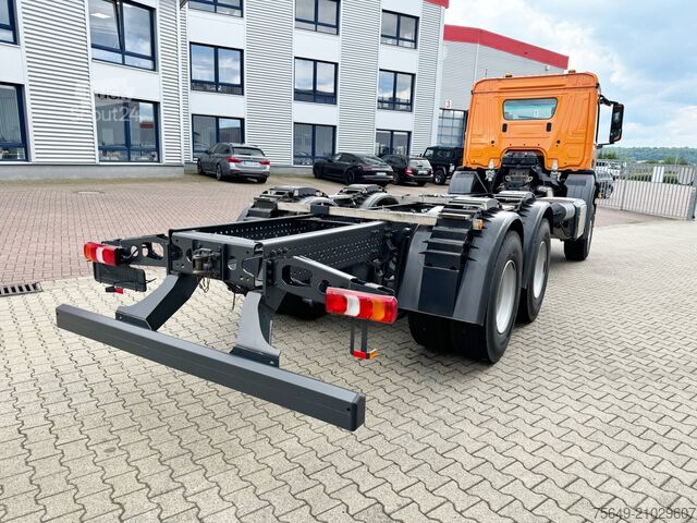 Camion benne à bras amovible Mercedes-Benz Arocs 2633 6x4, Automatik, 2x Nebenantrieb Arocs 2633 6x4, 2x Nebenantrieb