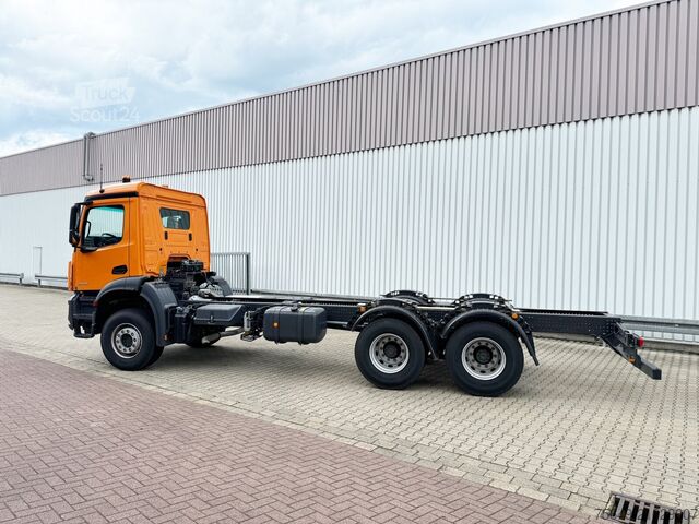 Camion benne à bras amovible Mercedes-Benz Arocs 2633 6x4, Automatik, 2x Nebenantrieb Arocs 2633 6x4, 2x Nebenantrieb