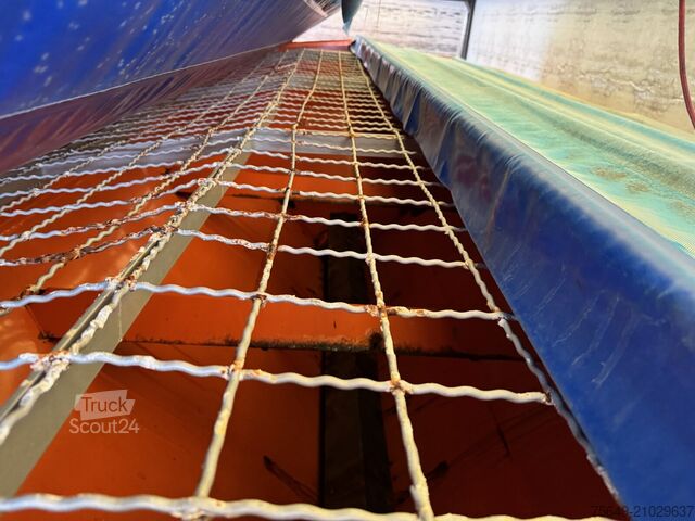 Special purpose truck  STA 95 E50HFVARK Salzstreuer auf Abrollrahmen STA 95 E50HFVARK Salzstreuer auf Abrollrahmen, ca. 4m³