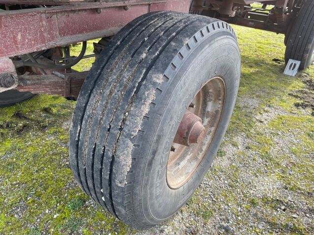 Ρυμουλκούμενο  18T DKP