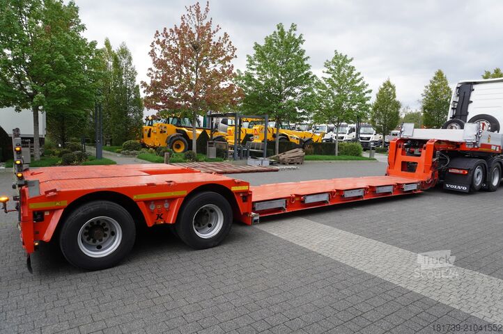Semi-remorque surbaissée / 2 unités Kässbohrer LB2 TIEF-BETT low loader semi-trailer
