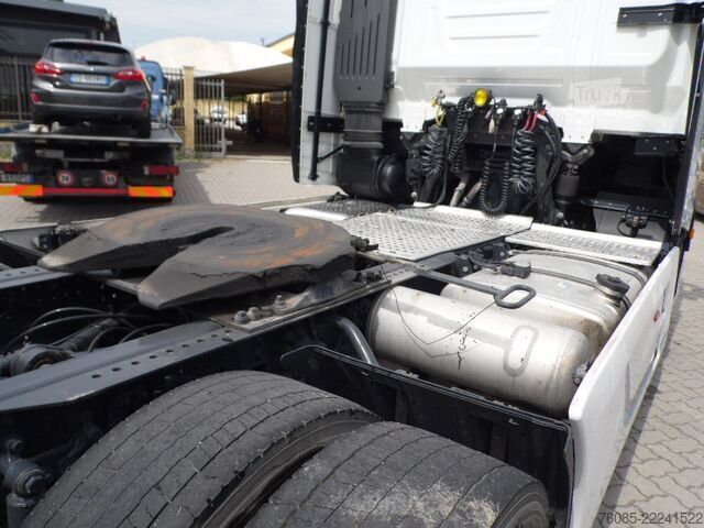 Standartinis vilkikas IVECO Stralis AS 440