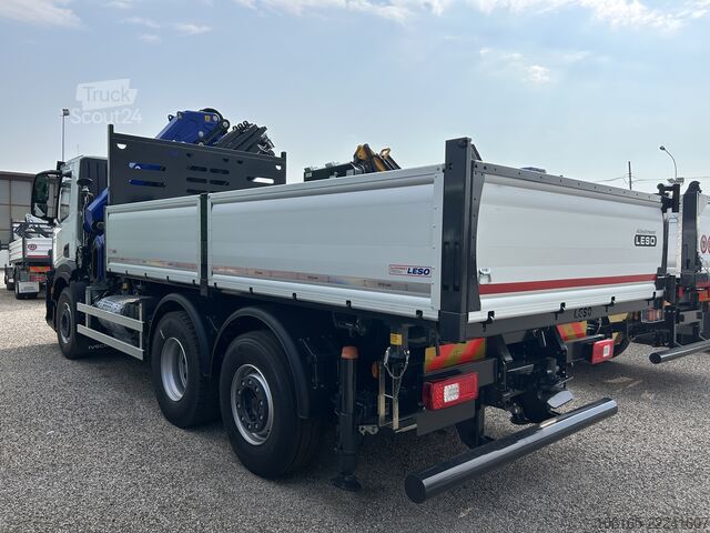 żuraw samochodowy IVECO Stralis 500