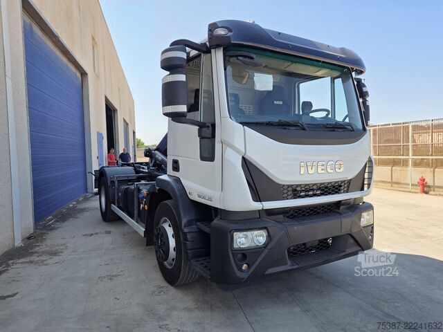 șasiu de camion Iveco 180E25K